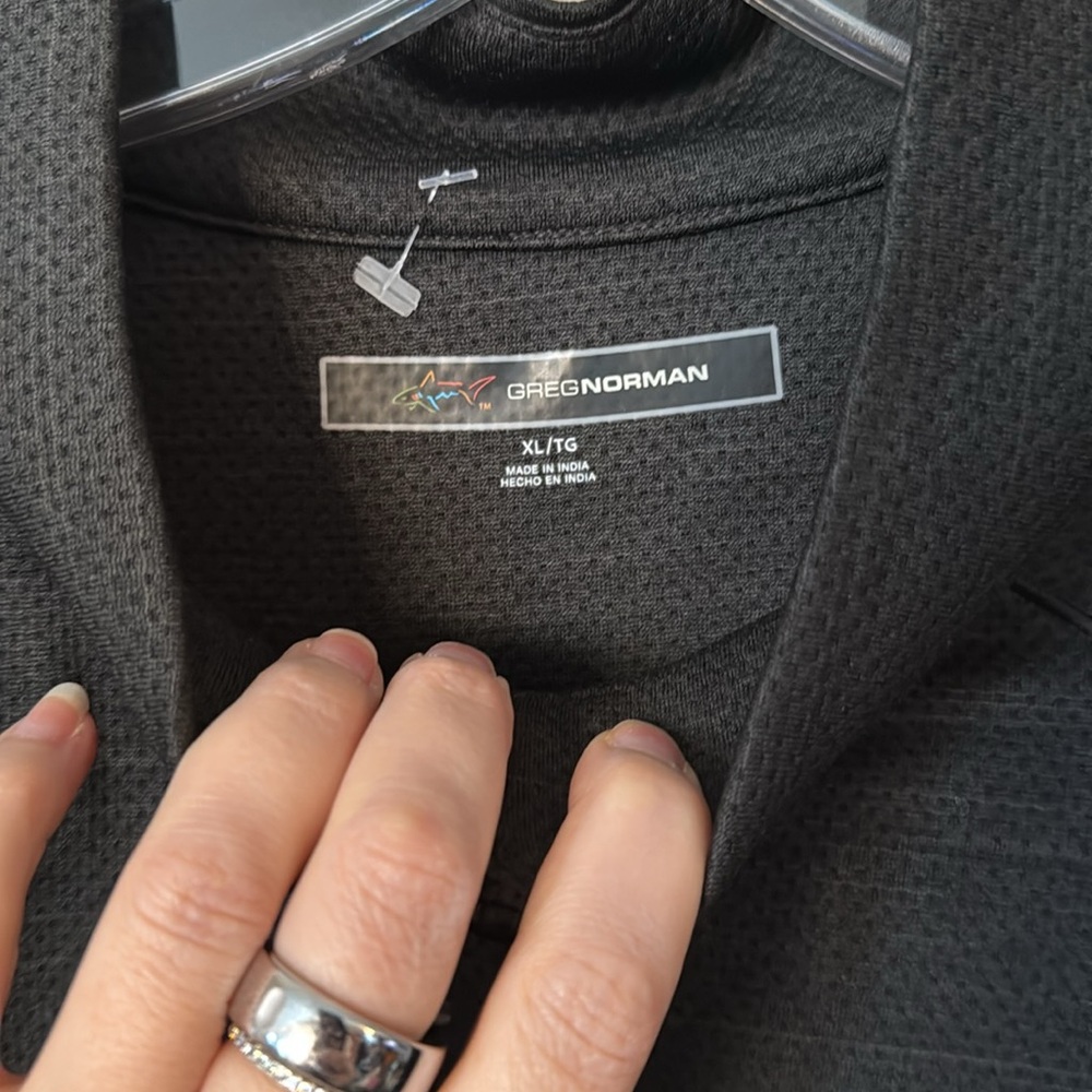 Greg Norman Cozy Shark Quarter Zip Pullover - Picture 6 of 7